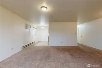 Vacant Unit, 249.