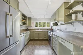 Professionally Designed Kitchen - maximized storage with updated cabinets.