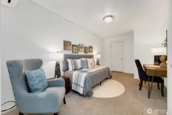 Ground floor bedroom/office with extended closet storage