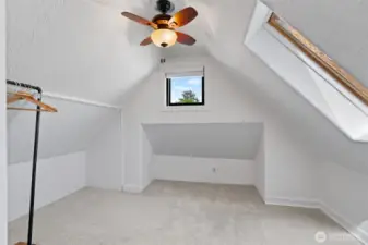 Additional finished room upstairs