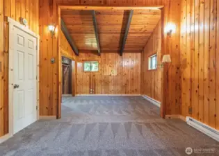 upstairs spacious bedroom