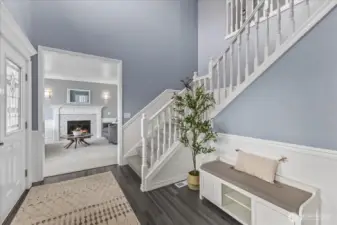 Large open entry, the walls are GREY