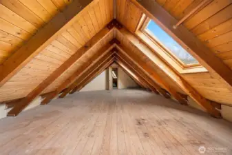 An inspiring blank canvas awaiting your vision!