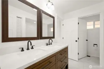 Ensuite