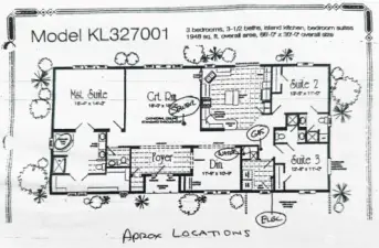 3 bed and 3.5 ba So spacious! Just under 2,000 sq ft.