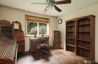 3rd bedroom used as an office.