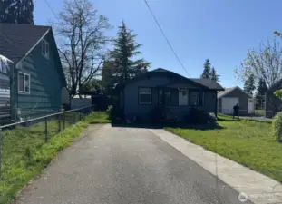 Driveway parking