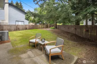 Easy access to backyard