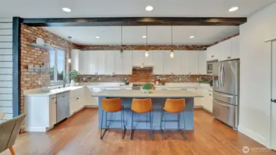 Enjoy entertaining in this well-appointed kitchen with gas stove.