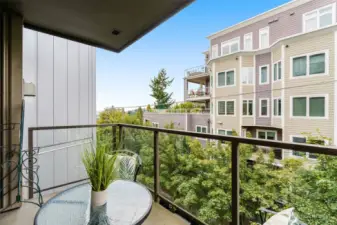 deck off primary