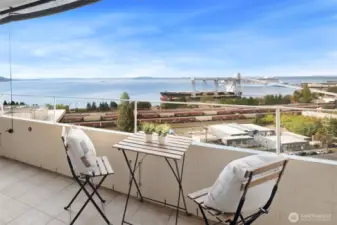 Breathtaking front seat view of the Puget sound, Olympic Mountains, Alki and Seattle waterfront