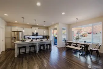 Open floor plan  and plenty of storage