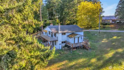 Front and back the trees are lovely