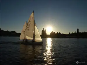 Take an evening cruise and watch the sunset over Gas Works Park...