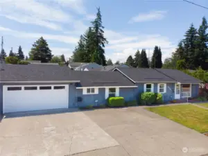 Cute one story home in the heart of North Tacoma with a brand new roof
