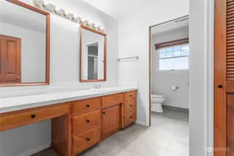 Upper-level bathroom. This level has 3 additional bedrooms.