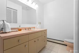 Hallway Full bathroom