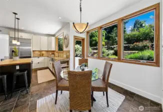 Cozy breakfast nook with a beautiful view!