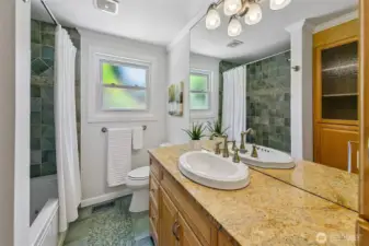Full bathroom with jetted tub!