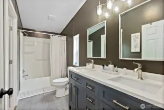 Door to and from closet to bathroom :)