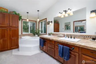 Primary bath with dl sinks, walk-in shower and soaking tub
