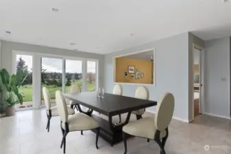 Dining Room Virtually Staged