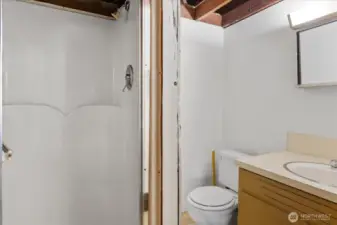 3/4 lower bath.