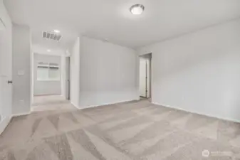 Photo is of a the same floor plan in a different community. Finishes may vary.