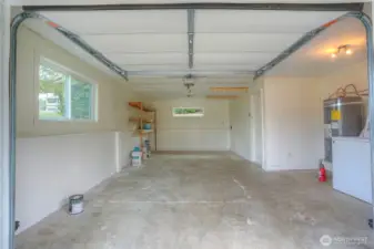 Spacious 1 car garage