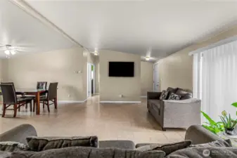 Spacious living room!