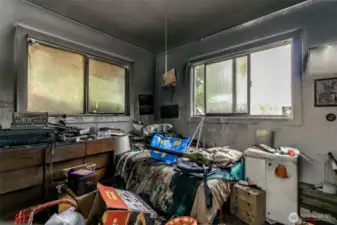 1 of the 2 bedrooms upstairs