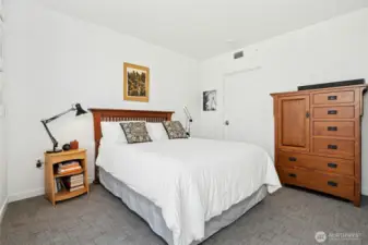 Plenty of space around your bed