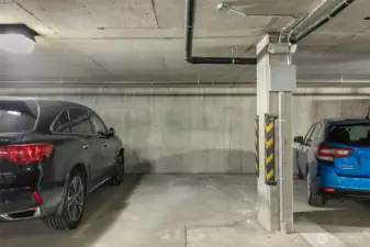 Dedicated garage parking in stall 415(P3).