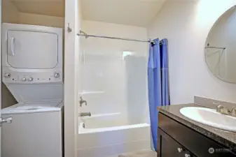 ADU - Full guest bath w/ Laundry.