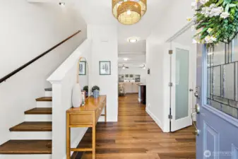 Entry w/Office to the Right