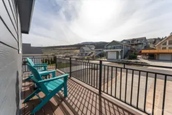 2nd floor deck off front of the house