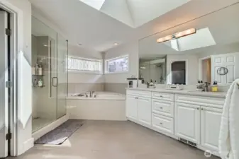 Primary bath