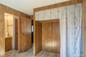 2nd Bedroom