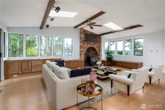 Virtually Staged Great room