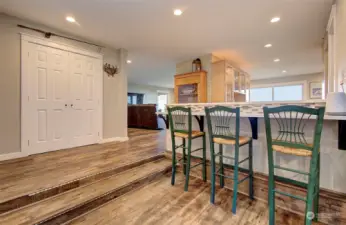 From entry eating bar