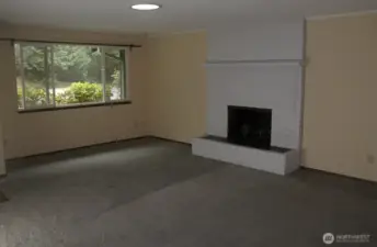 unit 2 is currently occupied