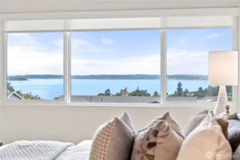 Primary Suite with stunning view!