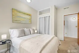 Bedroom lowerl level