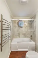Large Tub and Tiled Shower