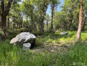 More boulders...
