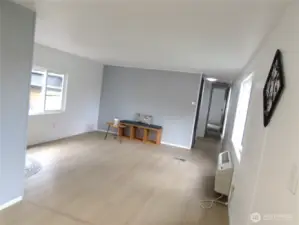 GOOD NATURAL LIGHTING. STAGED ITEMS IN/ OUT OF HOUSE GO WITH SELLER.