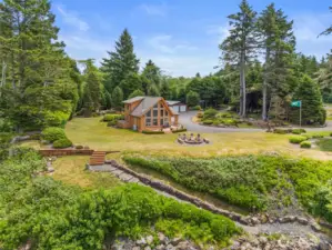 Vantage Point Estate - Exquisite cedar home on Willapa Bay. 2 parcels, 6.22 acres, 243 ft of waterfront, bulkhead and stairs to beach