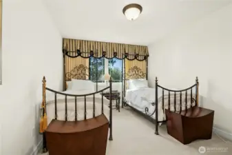 Upper level bedroom #4 with full en-suite bath