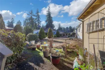 Fully landscaped yard