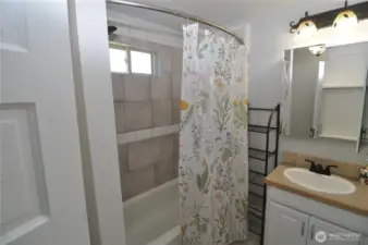 Main bath.